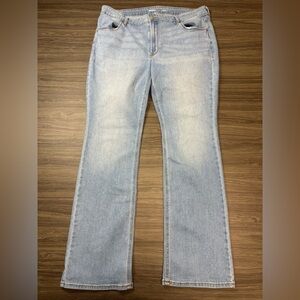 Old Navy Mid Rise Wow Boot Cut Size 16